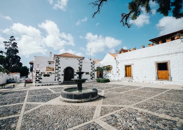 Loft La Fuente 公寓 *